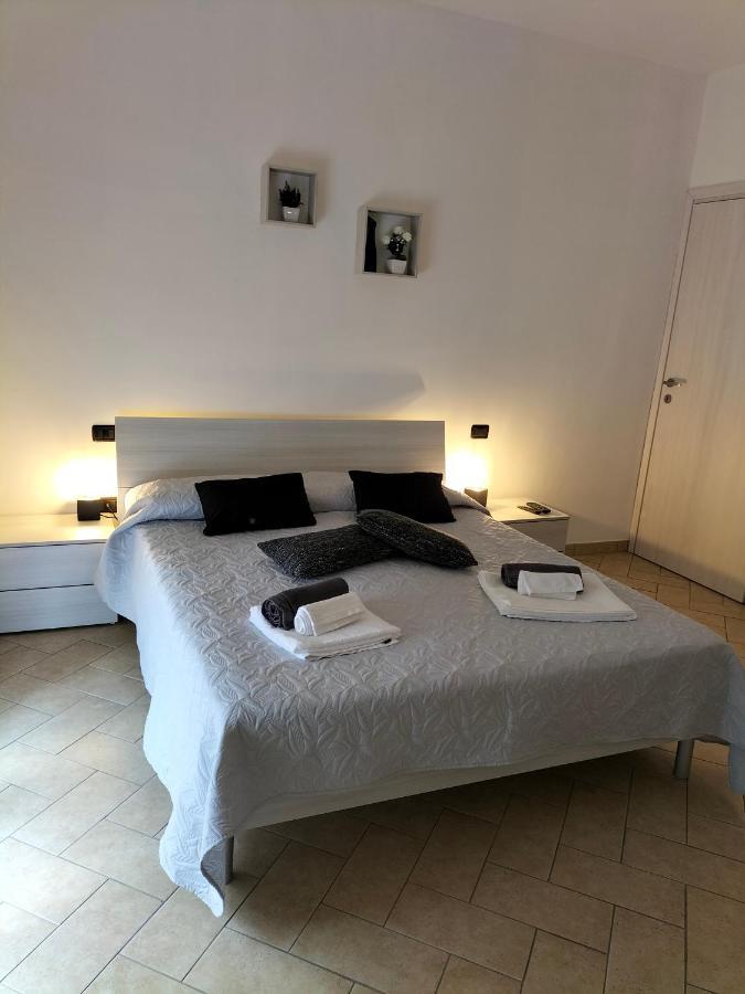 Appartamento Di Via Refini Spoleto Exterior photo